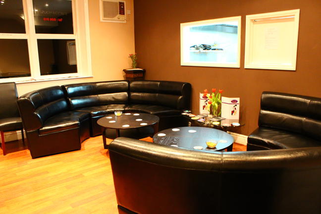 Restaurant interior 8